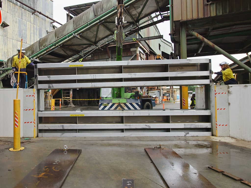 Flood-bund-wall-floodfree-2